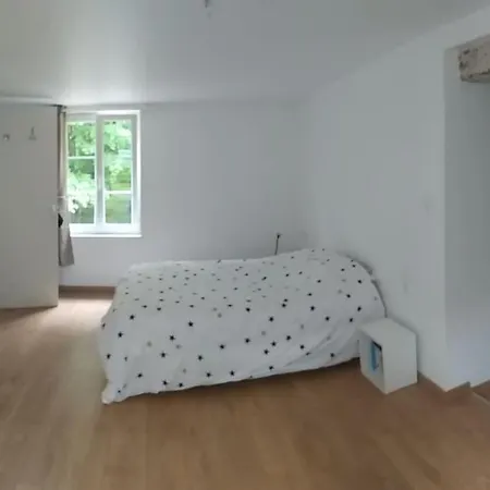 Holiday home Maison De Charme Dans Un Bel Environnement Nature